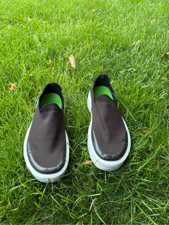 OOFOS Shoes - Women’s Oofos Slip-On Sneakers